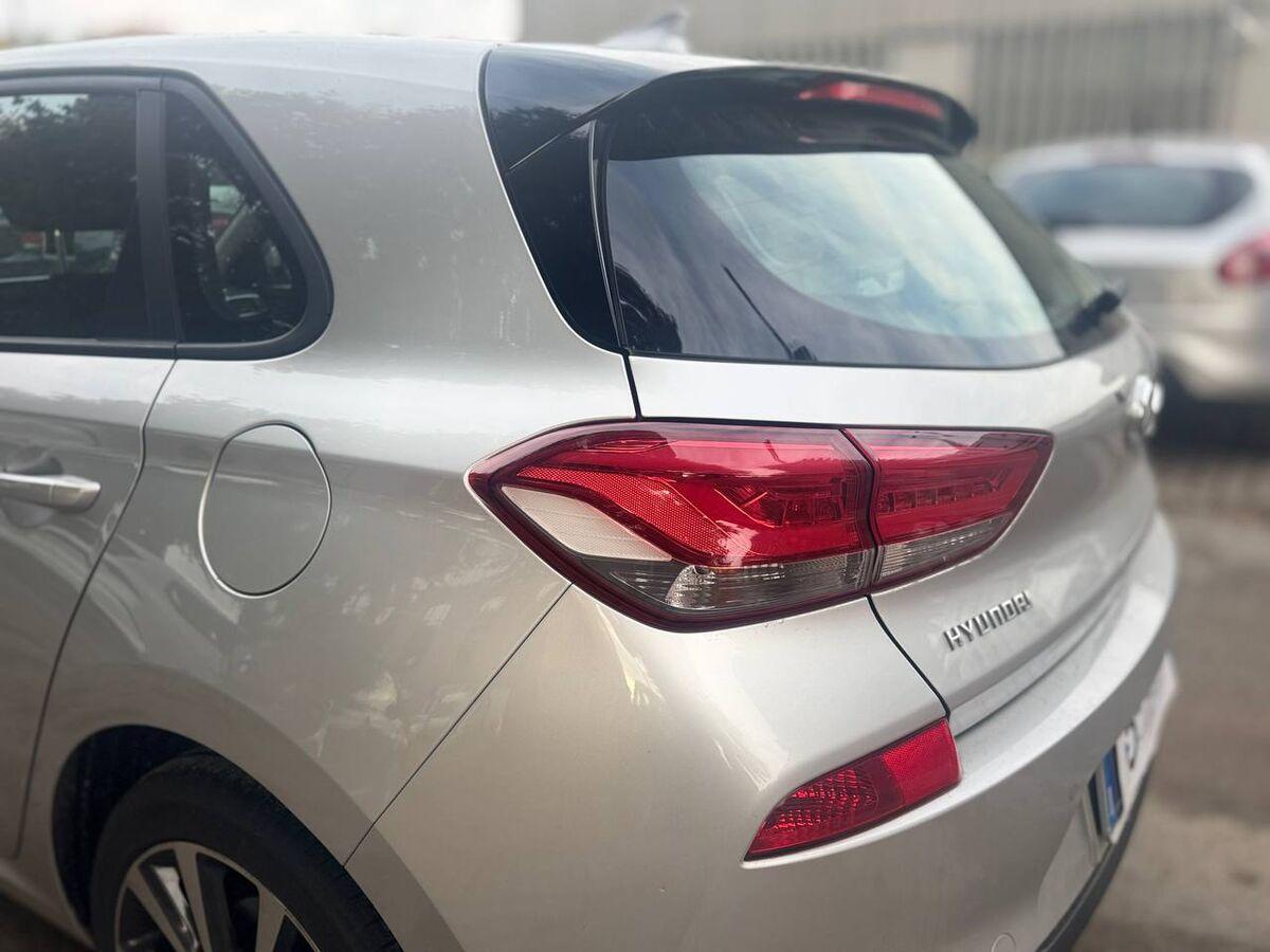 Hyundai i30 5 Porte I30 1.6 crdi Style 110cv dct