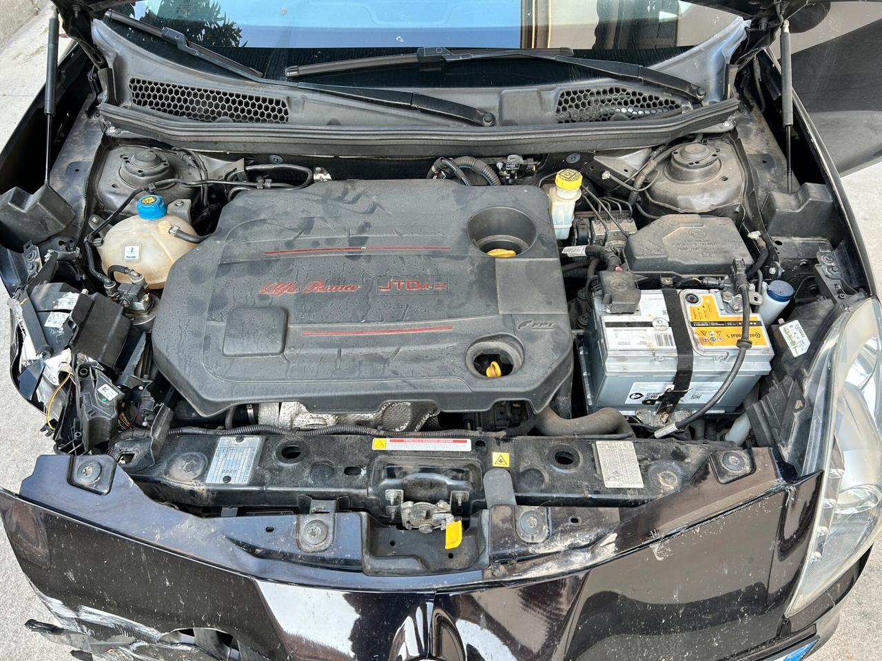 Alfa Giulietta 1.6 JTD 105CV - 2015 Incidentata