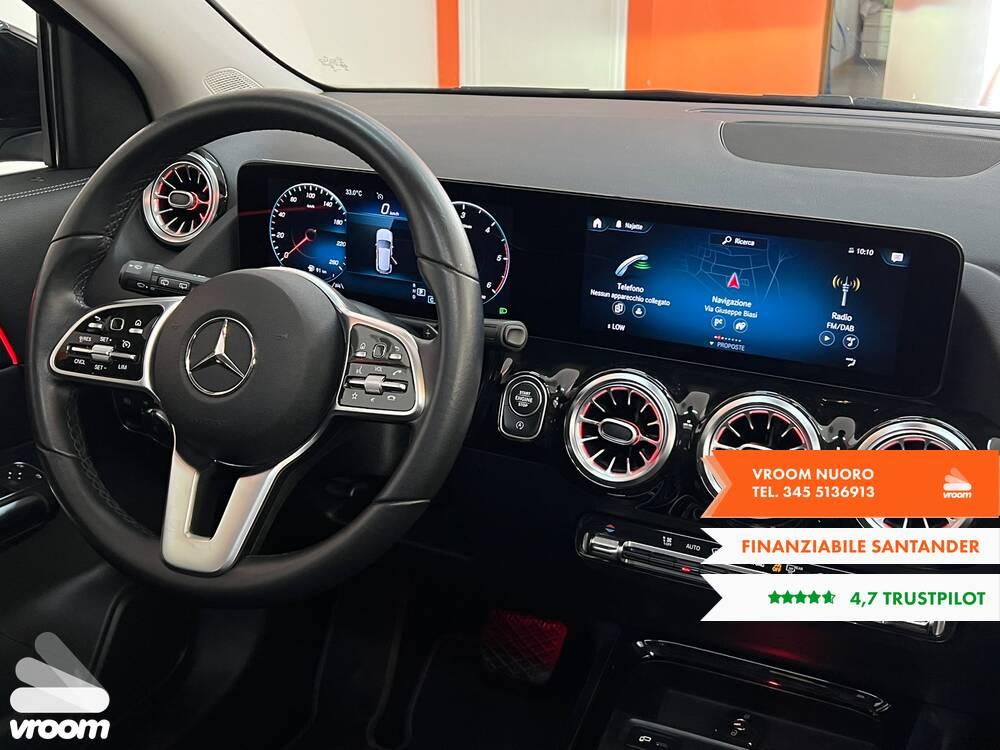 MERCEDES GLA (H247) GLA 220 d Automati...
