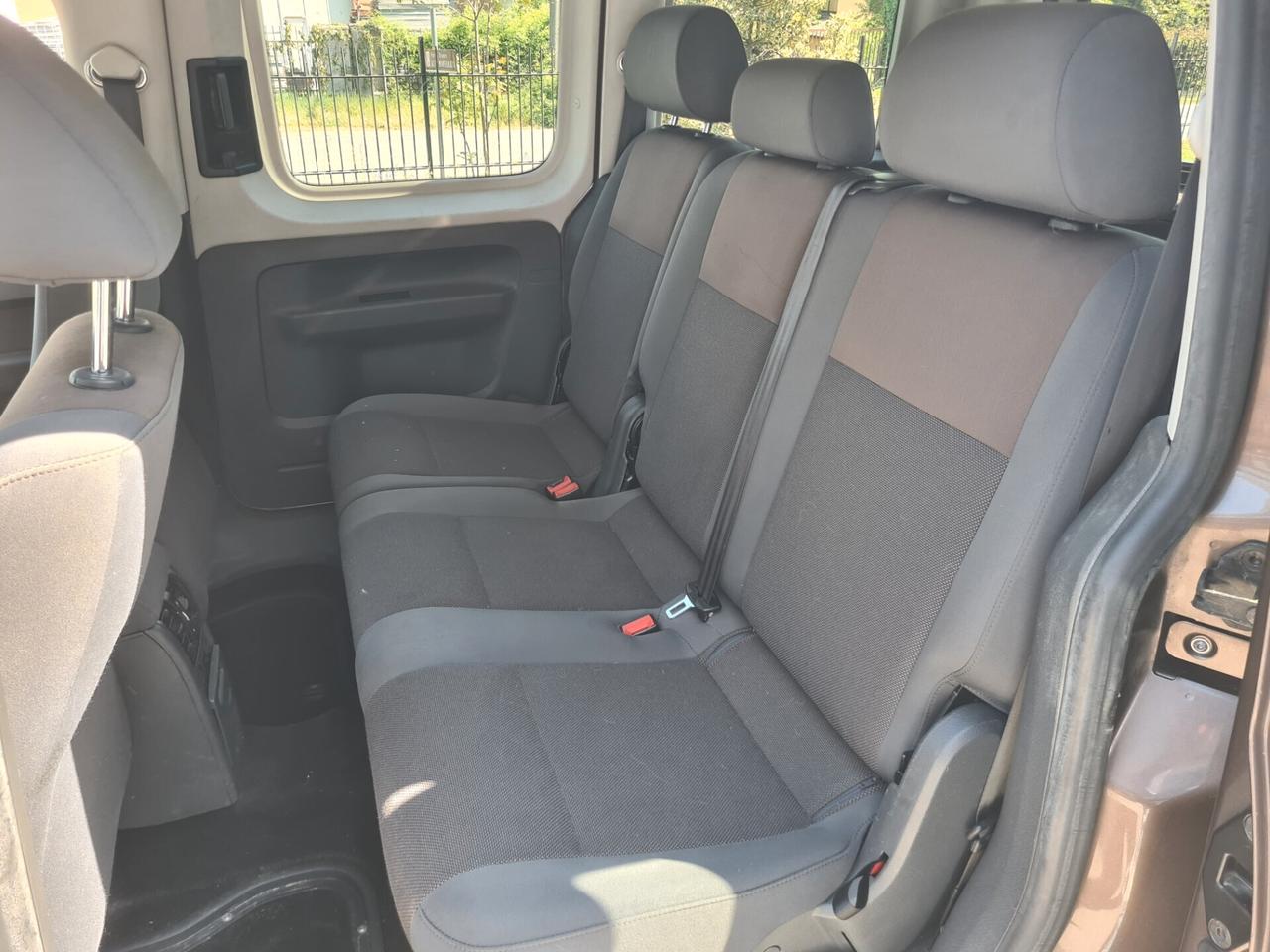 Volkswagen Caddy 1.6tdi 75cv comfortline autocarro N1 5 posti