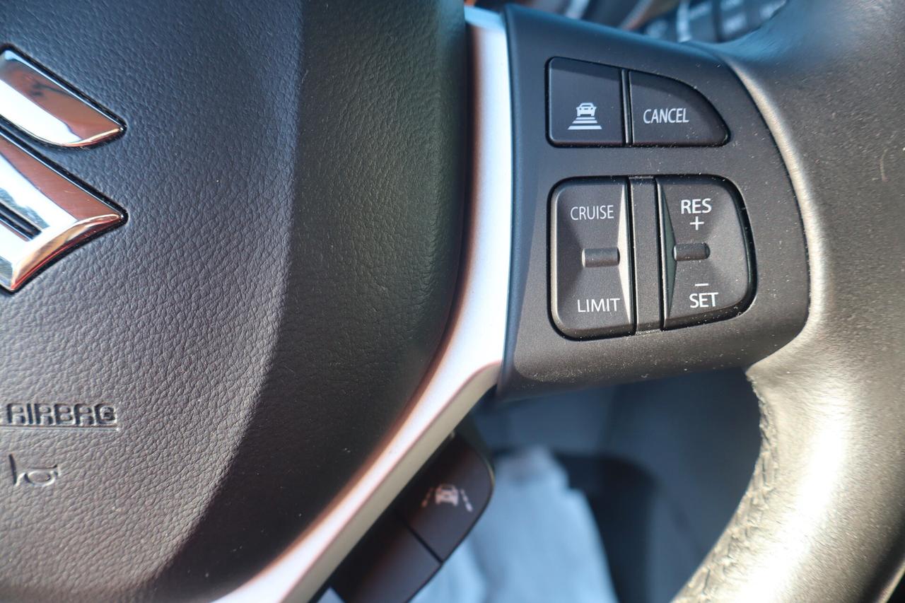 Suzuki Vitara 1.4 Hybrid Top