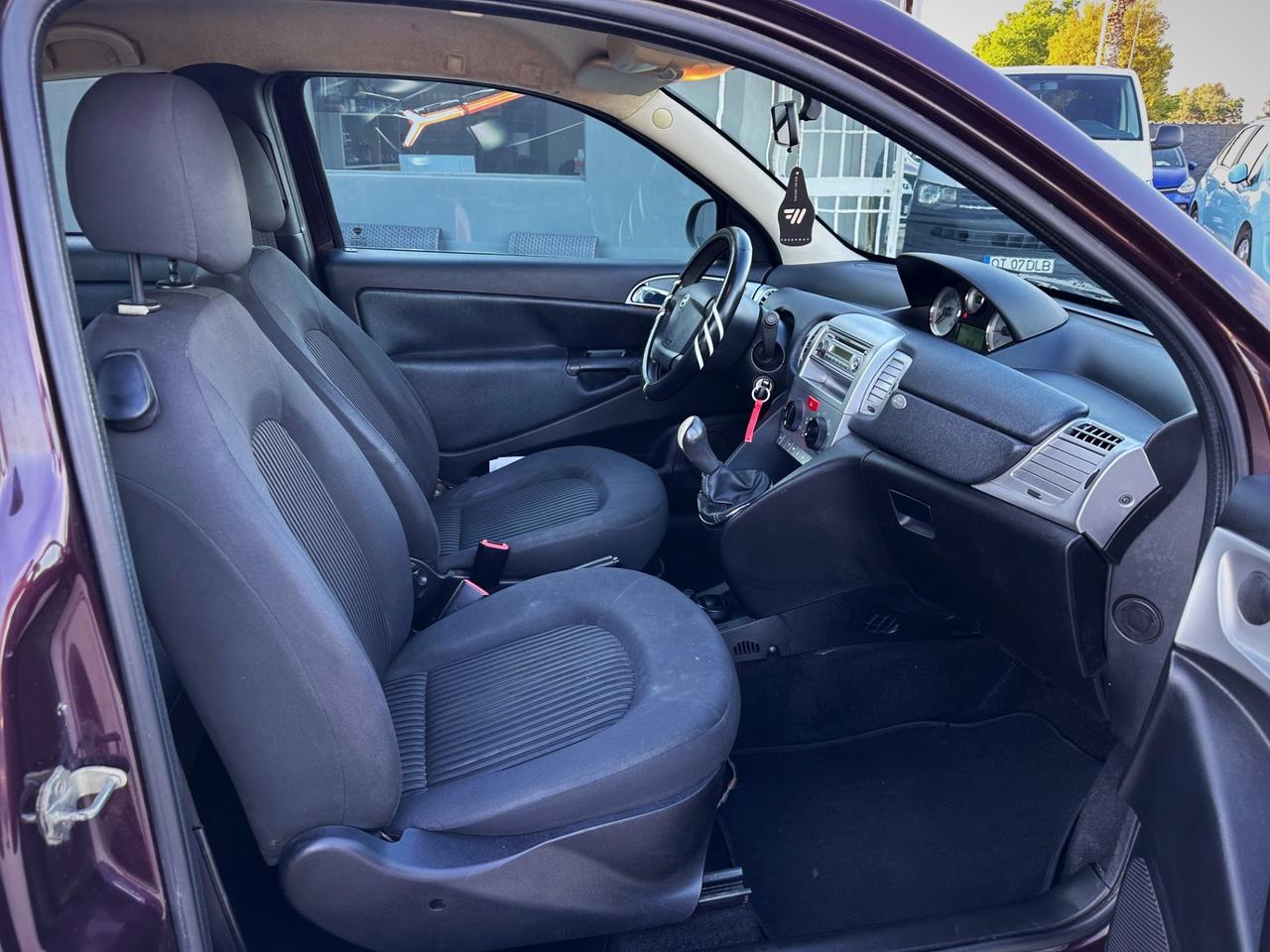 Lancia Ypsilon 1.3 MJT 75 CV Platino Garanzia 12 Mesi