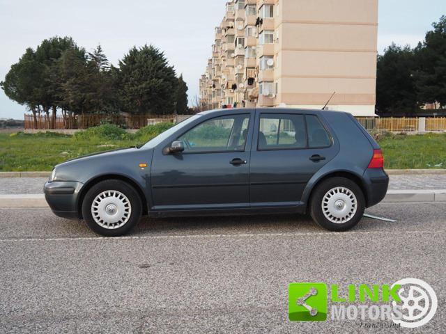 VOLKSWAGEN Golf 1.4 16V cat 5 porte