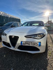 Alfa Romeo Giulia 2.2 Turbodiesel 136 CV AT8 Super