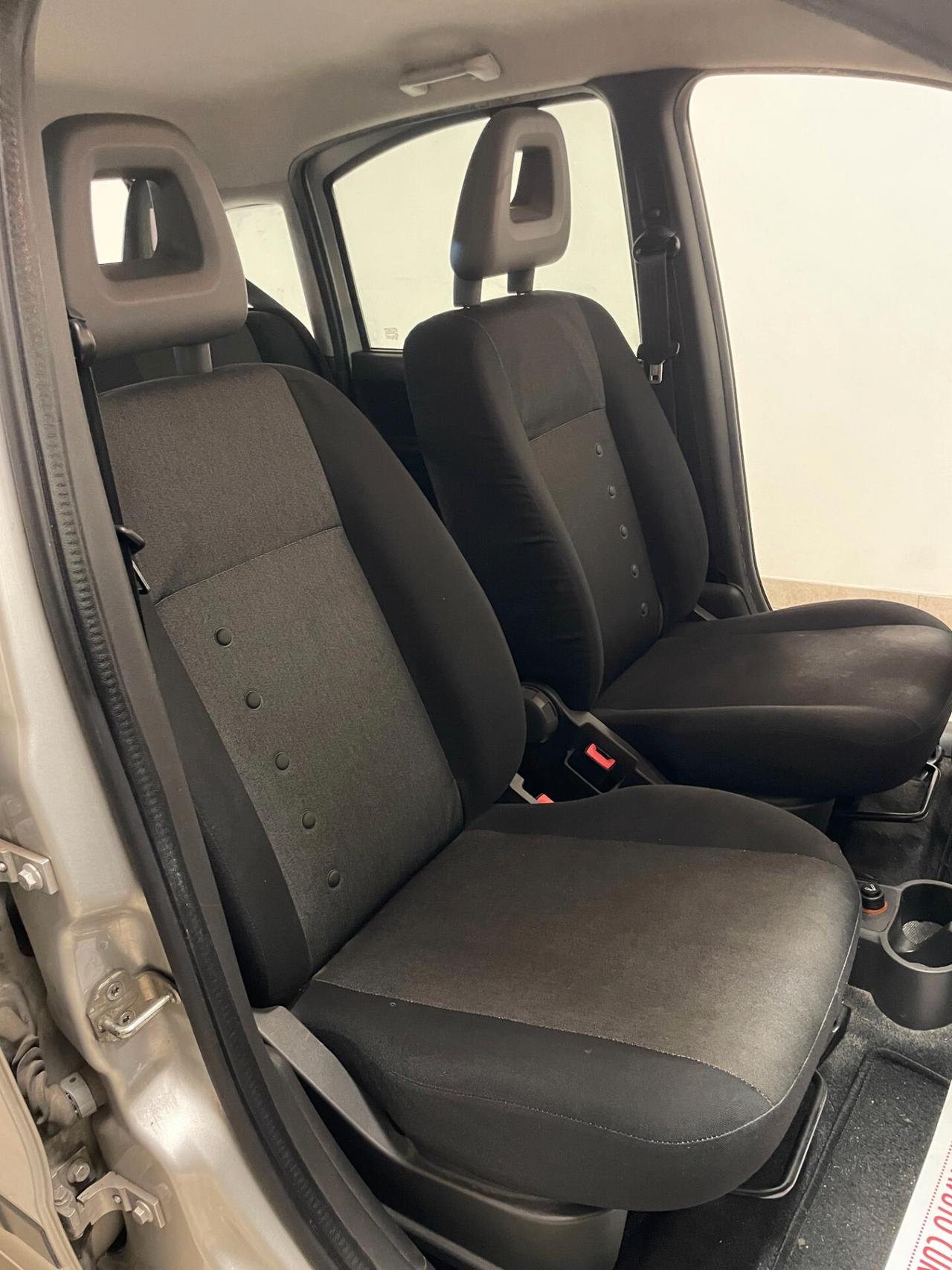 Fiat Panda 1.2 Emotion DISTRIBUZ FRIZIONE TAGLIAN NEOPATENTATI