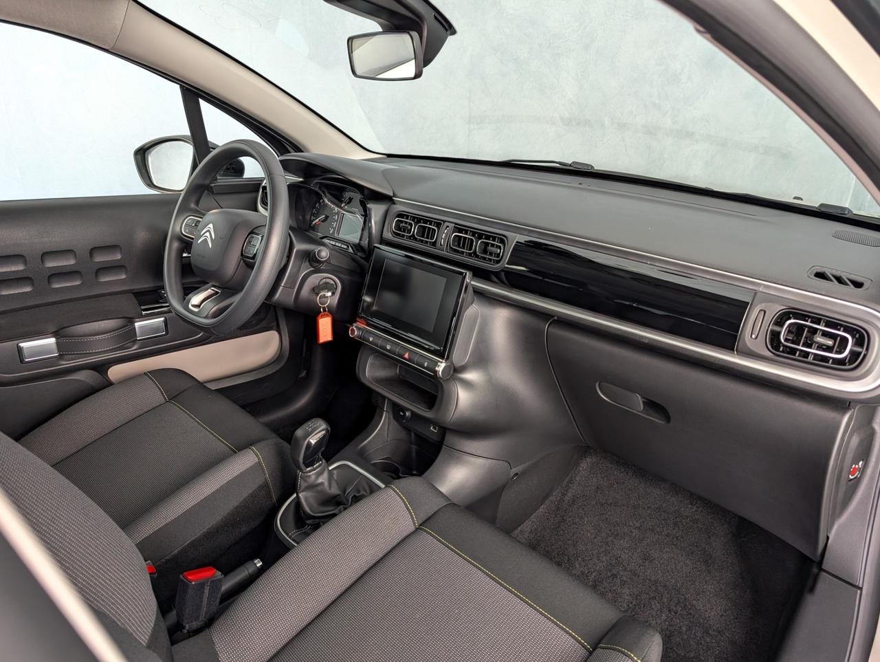 Citroen C3 1.2 puretech 83cv Shine