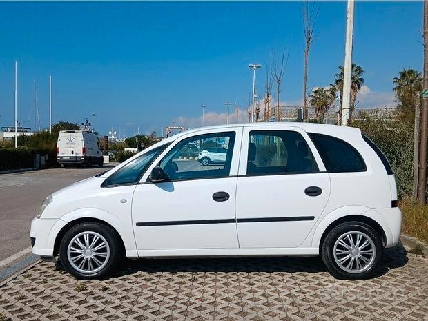 Opel Meriva 1.4 GPL 66000 KM PERMUTE - GARANZIA