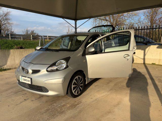 TOYOTA Aygo 1.0 12V VVT-i 5 porte OK NEOPATENTATI 5 PORTE
