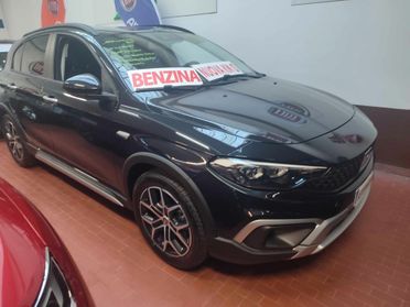 Fiat Tipo 1.0 5 porte Cross