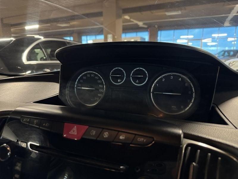 Lancia Ypsilon 1.2 69cv S Momodesign