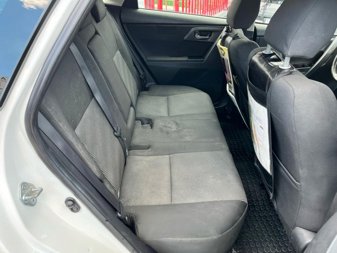 Toyota Auris 1.4 sw diesel