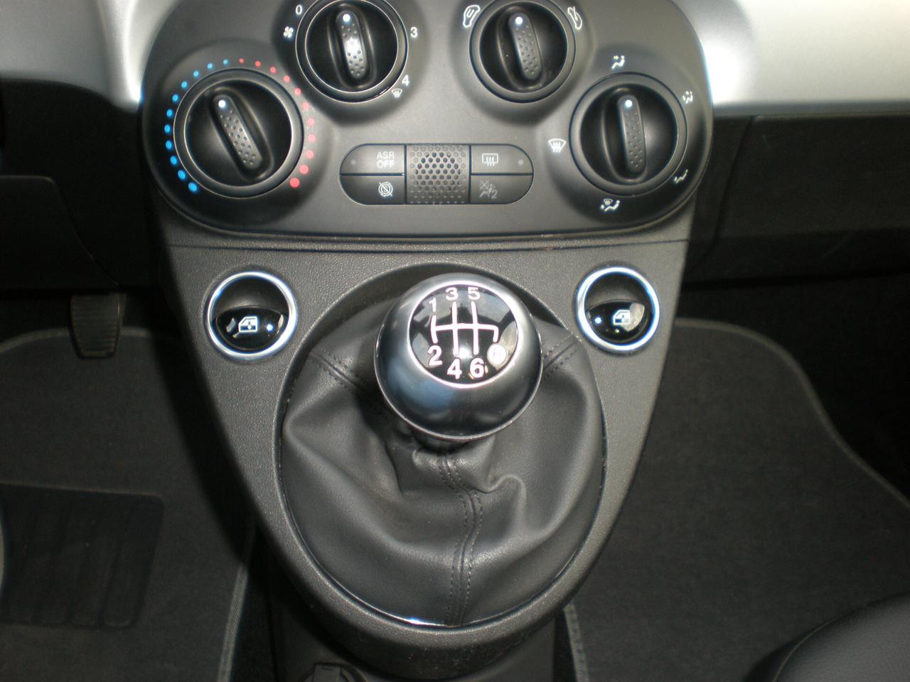 Fiat 500 Sport 1.0, pochi km, splendida