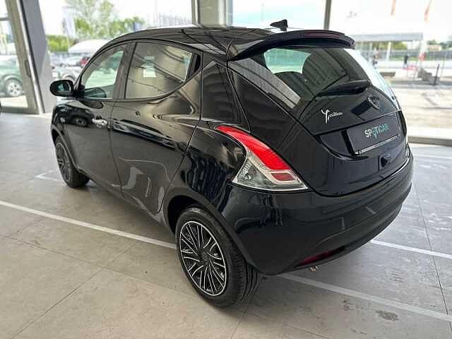 Lancia Ypsilon 1.0 FireFly 5 porte S&S Hybrid Ecochic