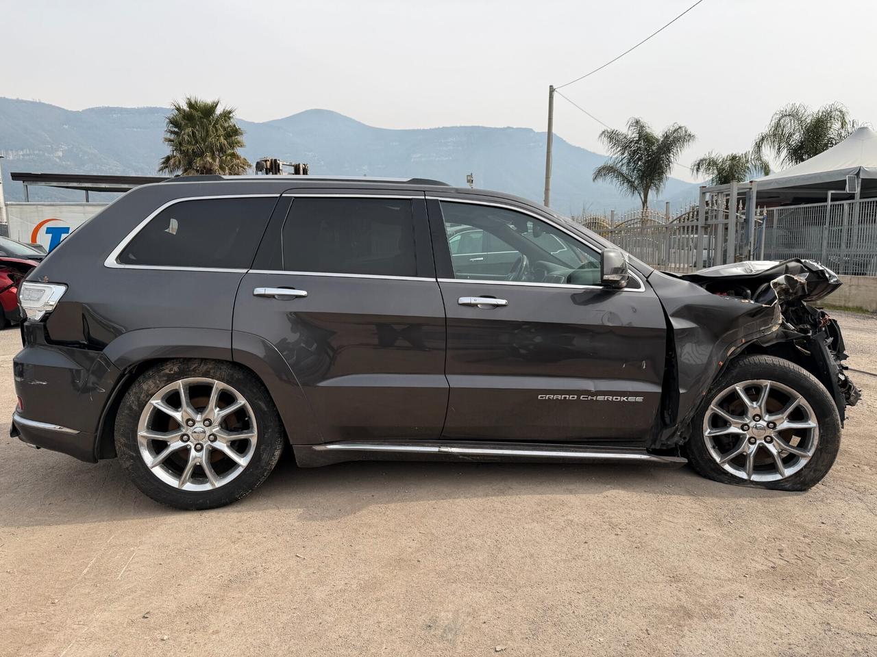 JEEP GRAND CHEROKEE 2016 3.0 DIESEL 250 CV *SINISTRATA