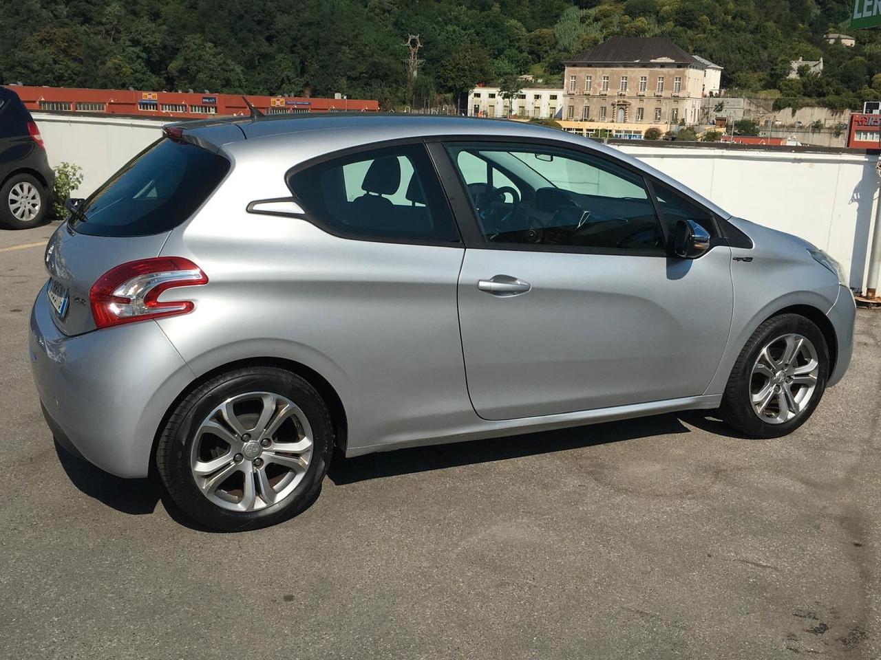 PEUGEOT 208 1.0 Gt-LINE 3p