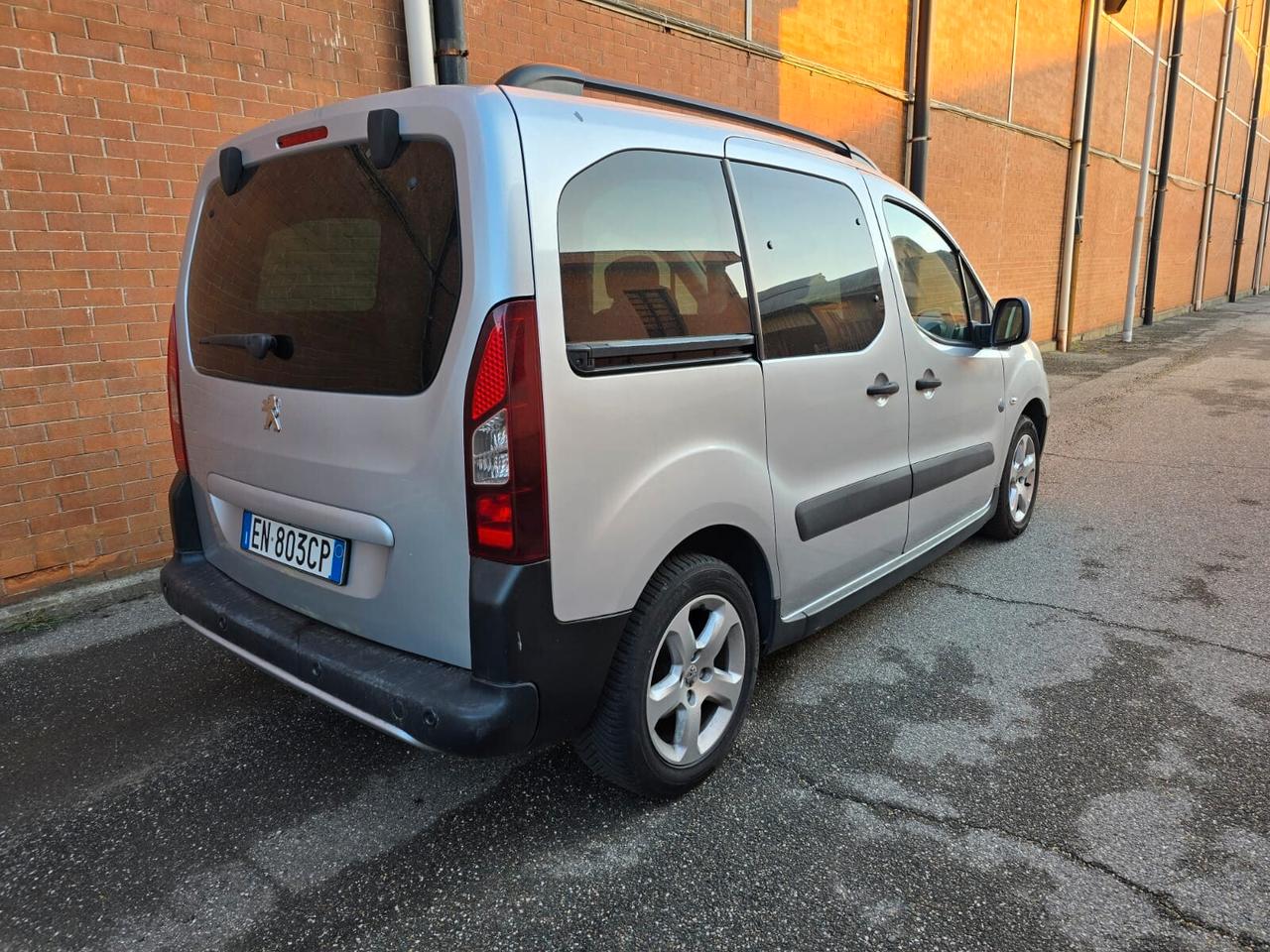 Peugeot Partner Tepee 1.6 HDi 115CV Outdoor