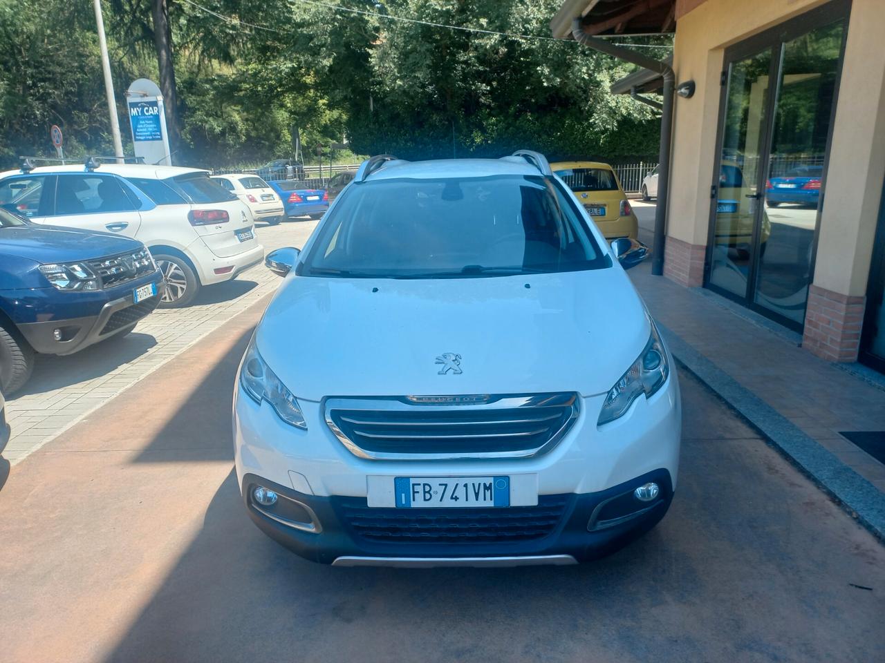 Peugeot 2008 BlueHDi 100 Allure