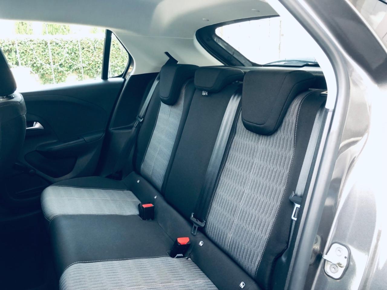 Opel Corsa 1.2 Edition AUTOMATICA