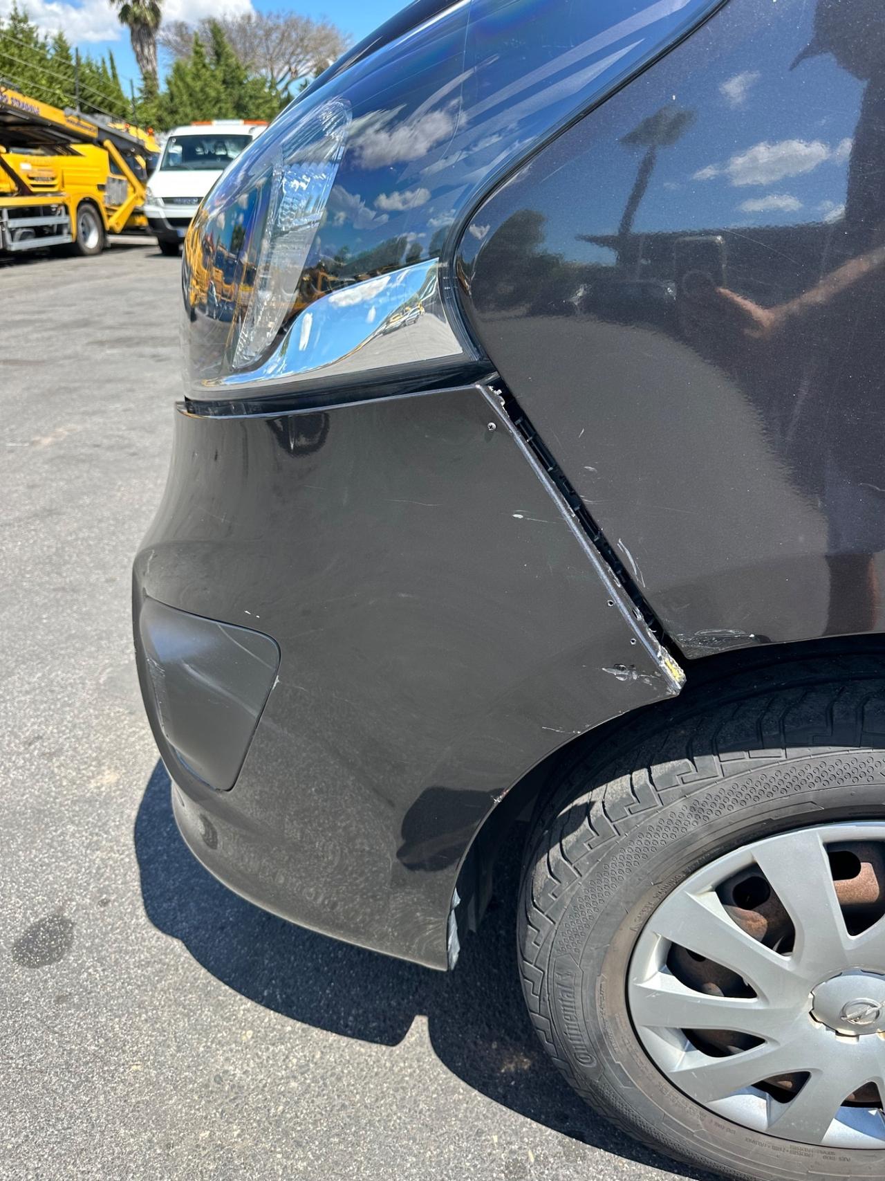 Opel Vivaro 9 posti Passo lungo