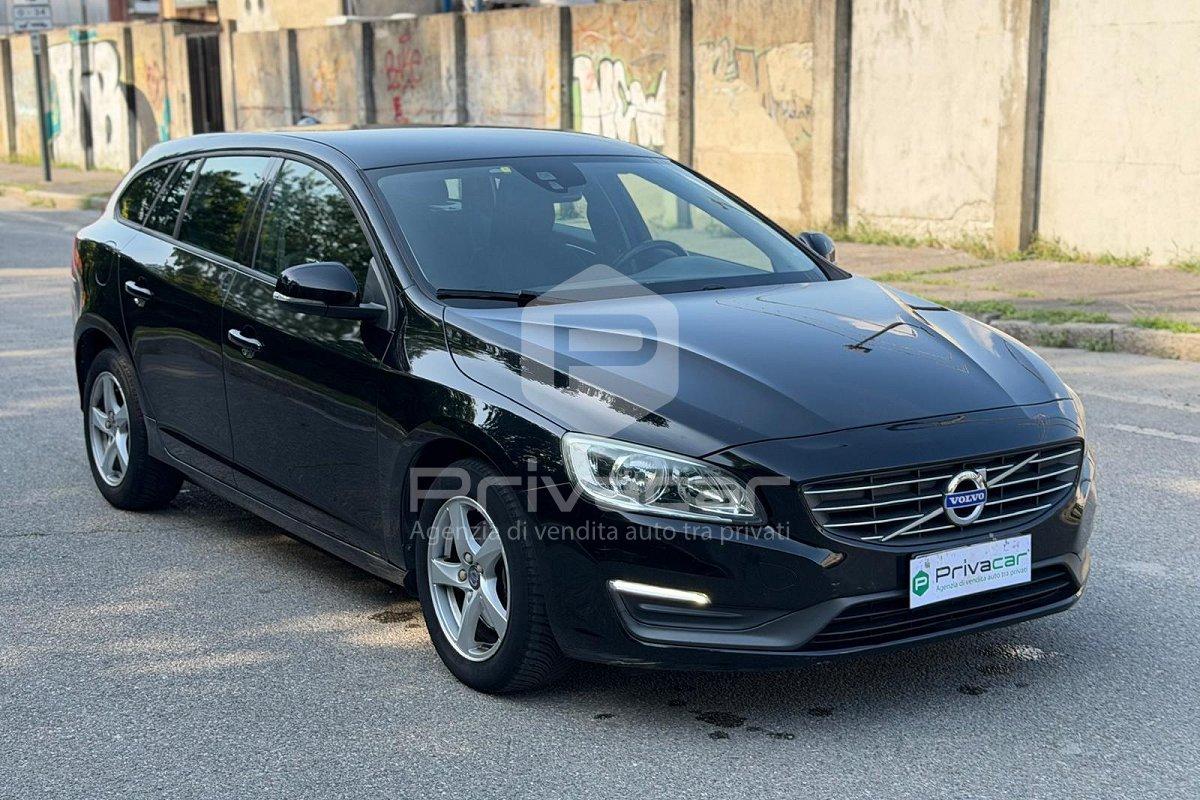 VOLVO V60 D2 1.6 Powershift Momentum