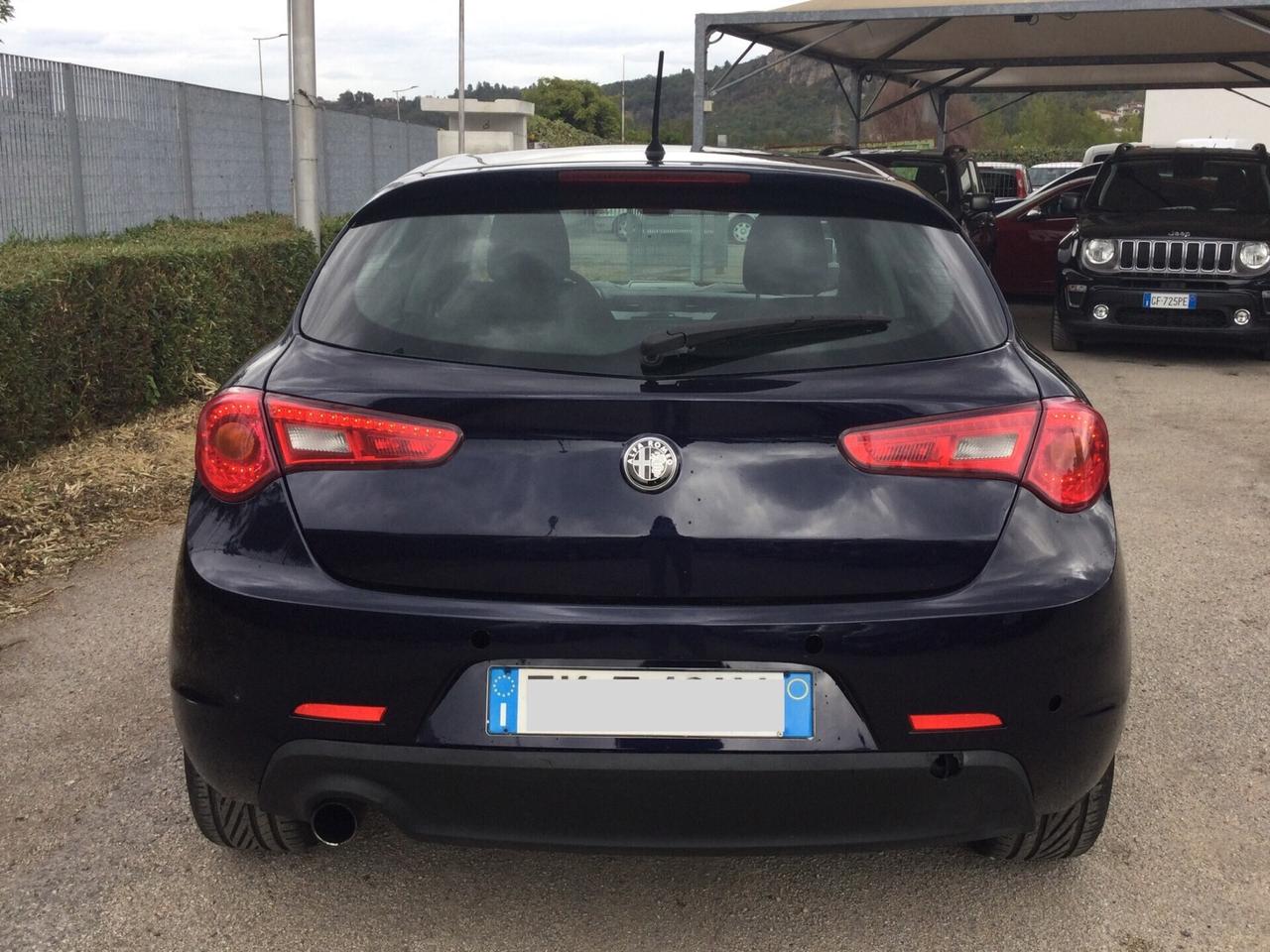 Alfa Romeo Giulietta 1.6 JTDm-2 105 CV Distinctive