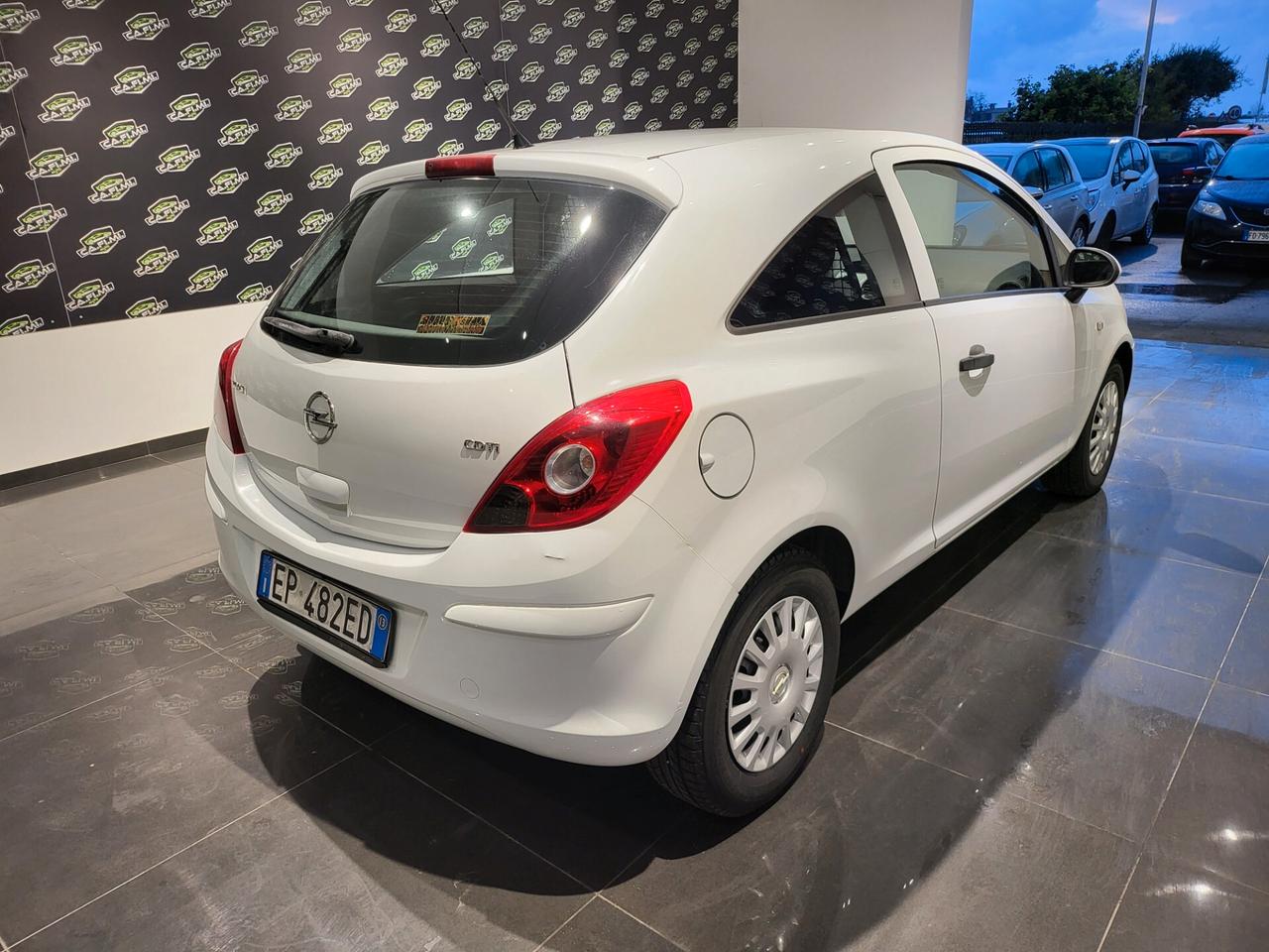 Opel Corsa - 2013 1.3 CDTI 75CV Van