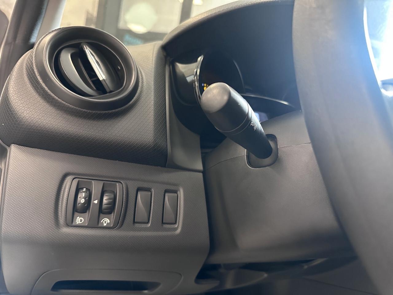 RENAULT CLIO 1.2 BENZINA 5 PORTE