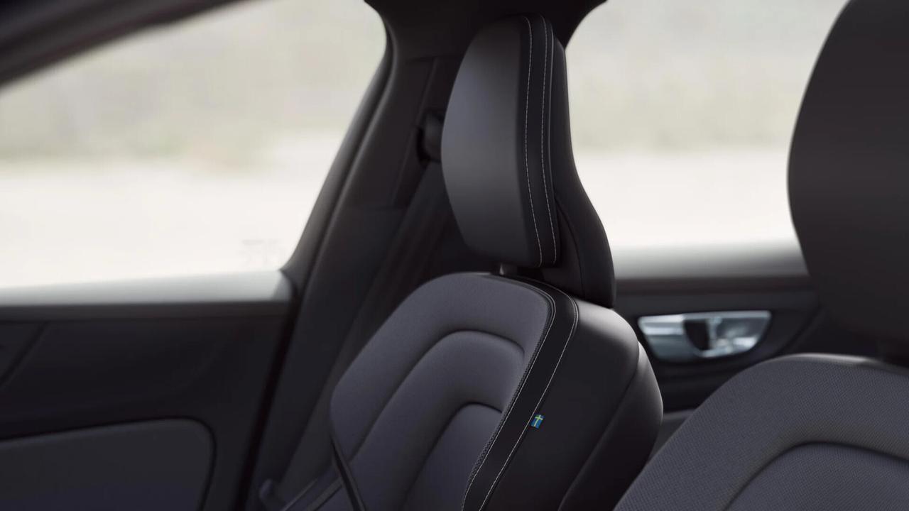 Volvo V60 B4 (d) automatico Plus Bright