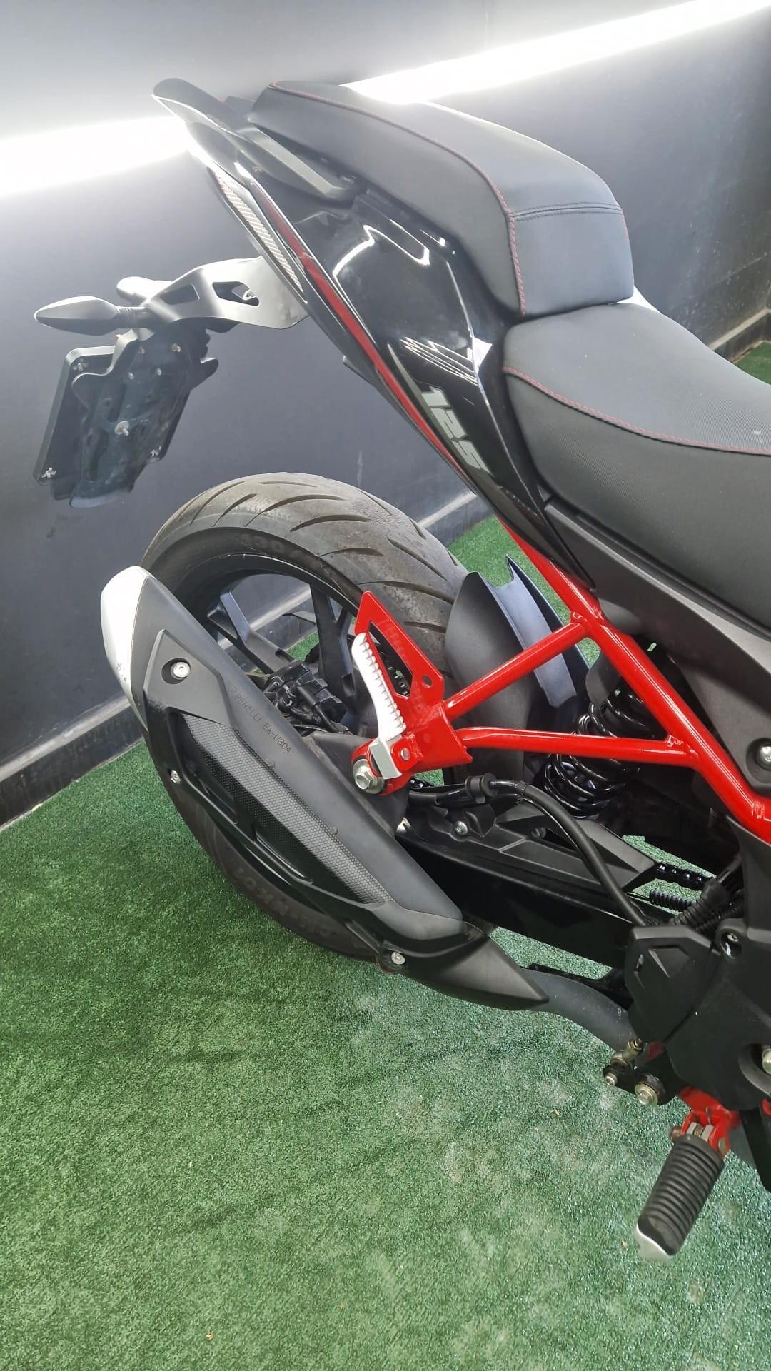 Benelli BN 125