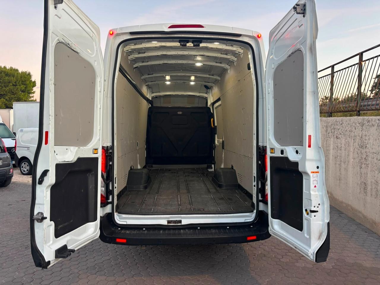 FORD TRANSIT 2.0 DIESEL 170 CV – GEMELLATO – ANNO 2022