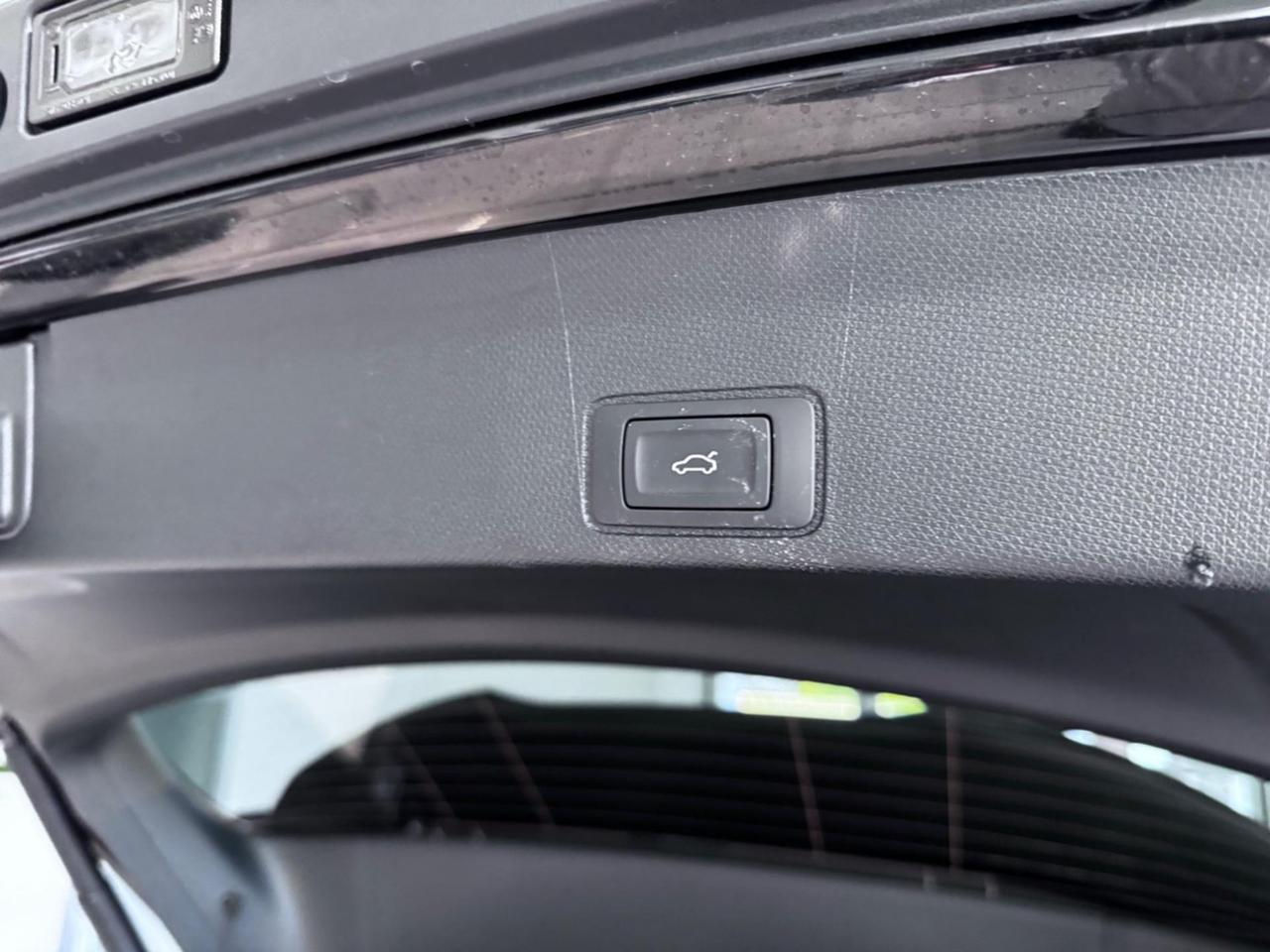 CUPRA Terramar 1.5 Hybrid DSG - MOONLIGHT DESIGN + PACK EDGE