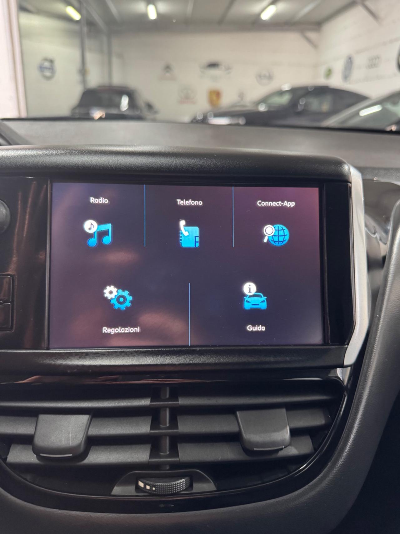 Peugeot 208 BlueHDi 75 5 porte Allure