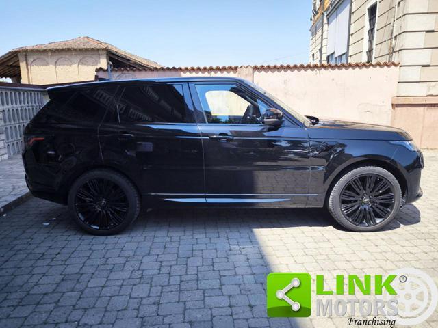 LAND ROVER Range Rover Sport 3.0 SDV6 HSE Total Black