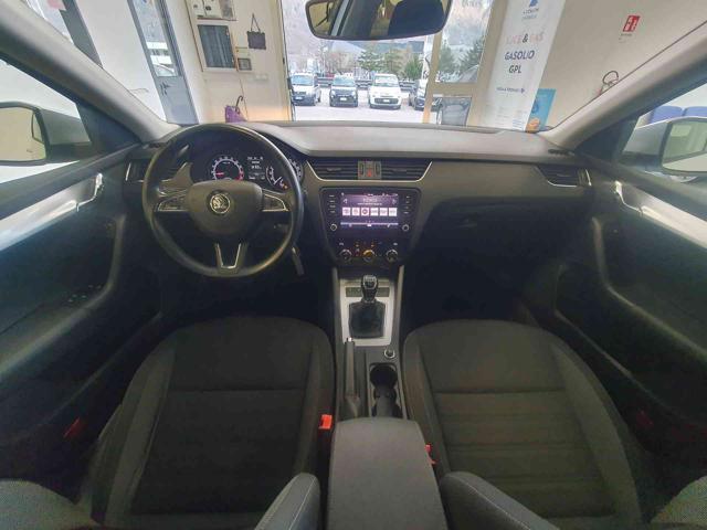 SKODA Octavia 1.6 TDI CR 115 CV Wagon Executive