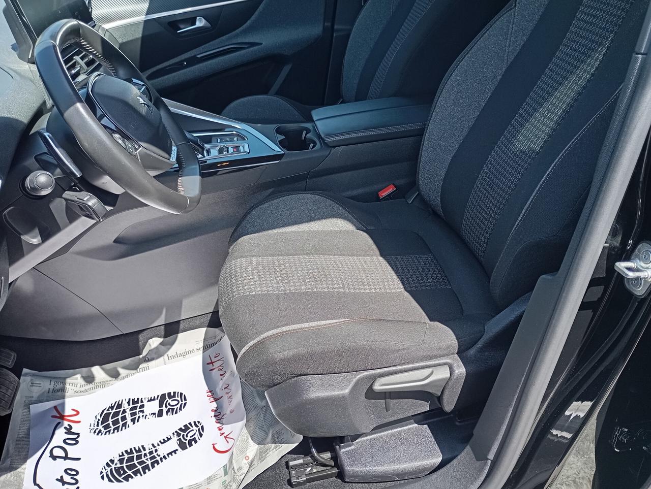 Peugeot 3008 1.5 BlueHDi 130CV Active Pack Aut.