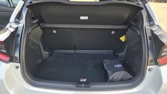 TOYOTA Yaris 1.5 130 Hybrid 5 porte GR Sport PERMUTE OK NEOPAT.