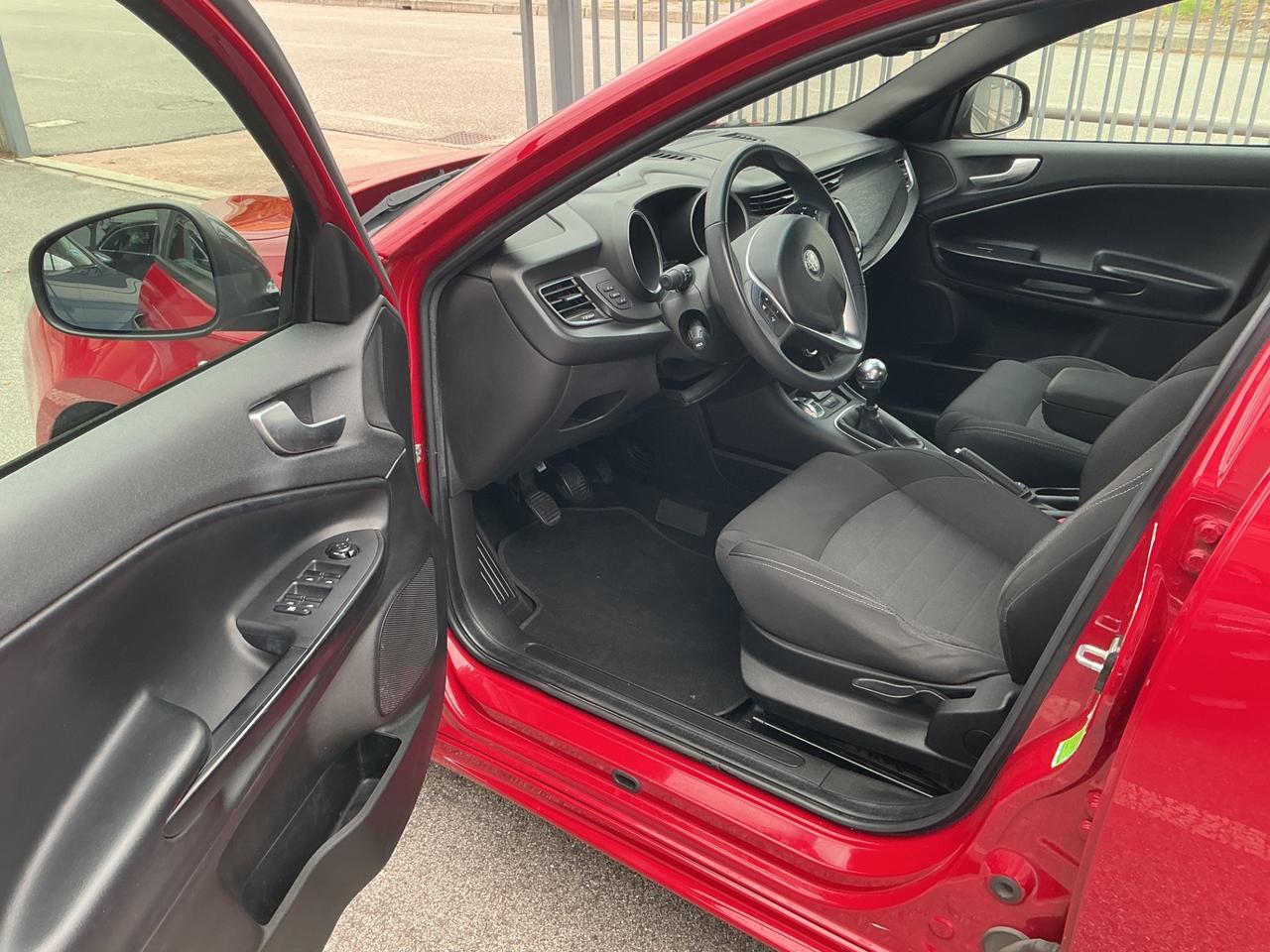 Alfa Romeo Giulietta 1.6 JTDm 120 CV Super L.D. - OK NEOPATENTATI