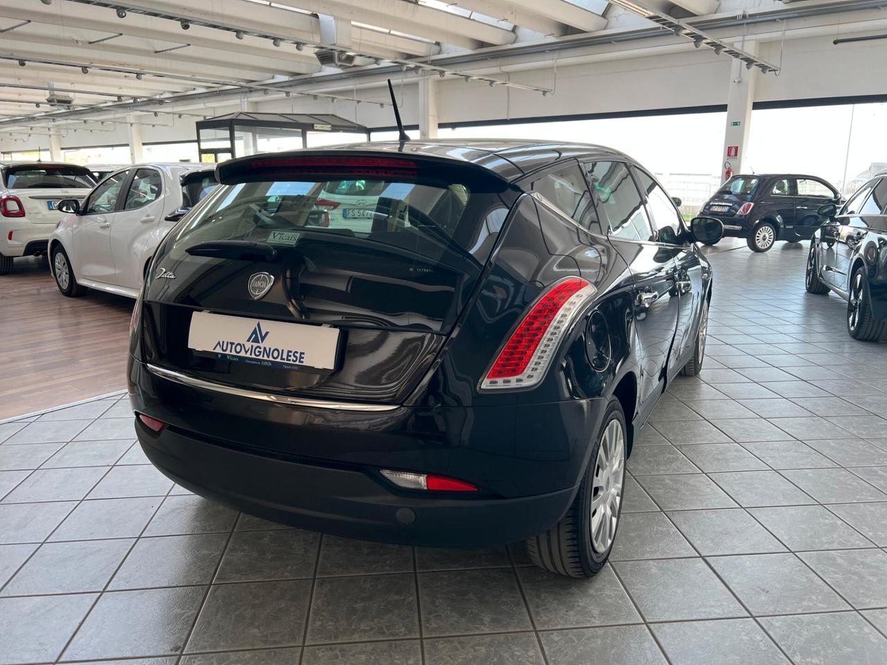 Lancia Delta 1.6 MJT DPF Gold - UNIPROP