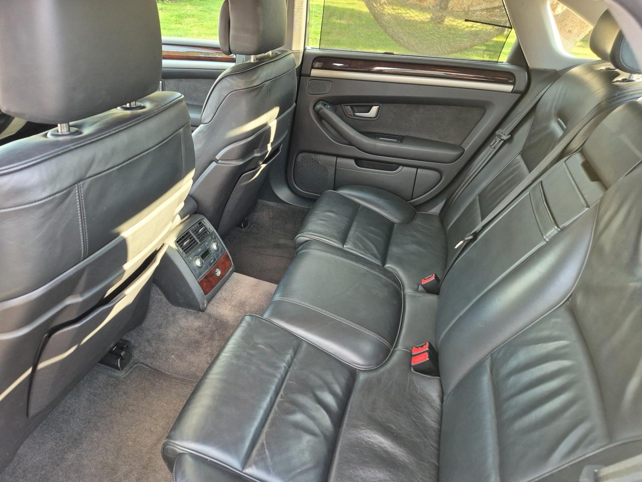 Audi A8 L 4.2 V8 TDI F.AP. quattro tiptronic