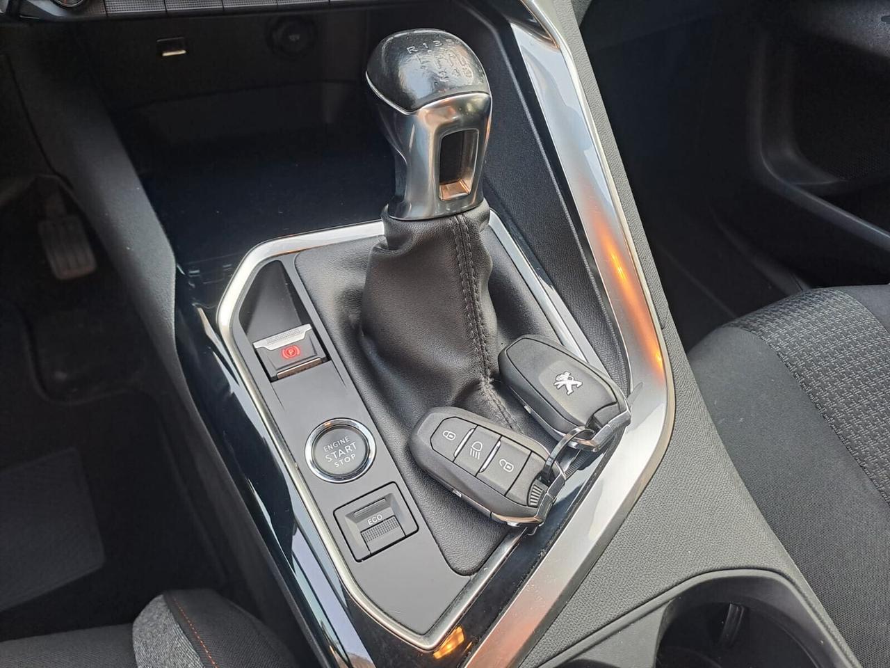 Peugeot 3008 HDi 130 cv tagliandata