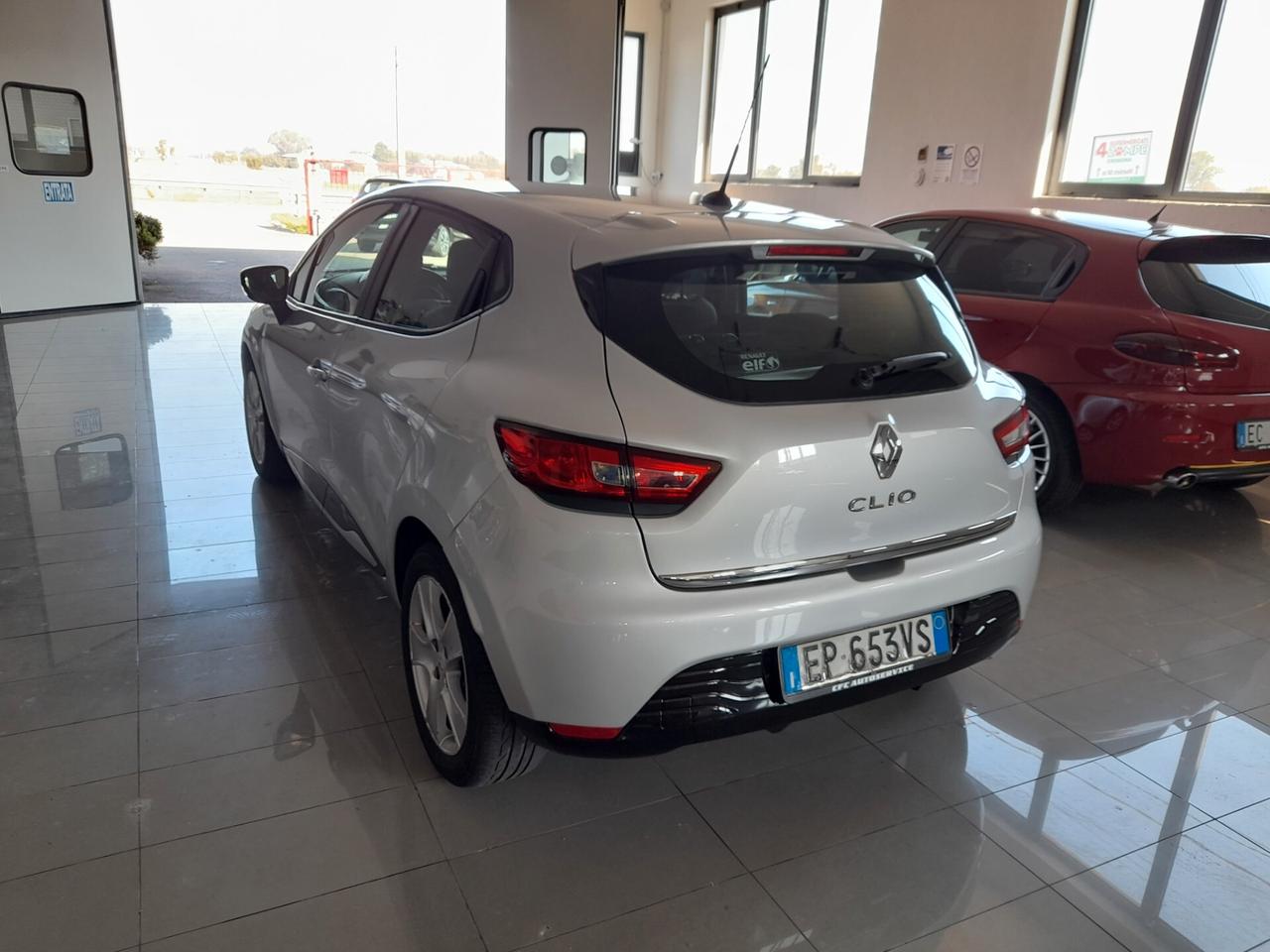 Renault Clio 1.2 75CV 5 porte Wave