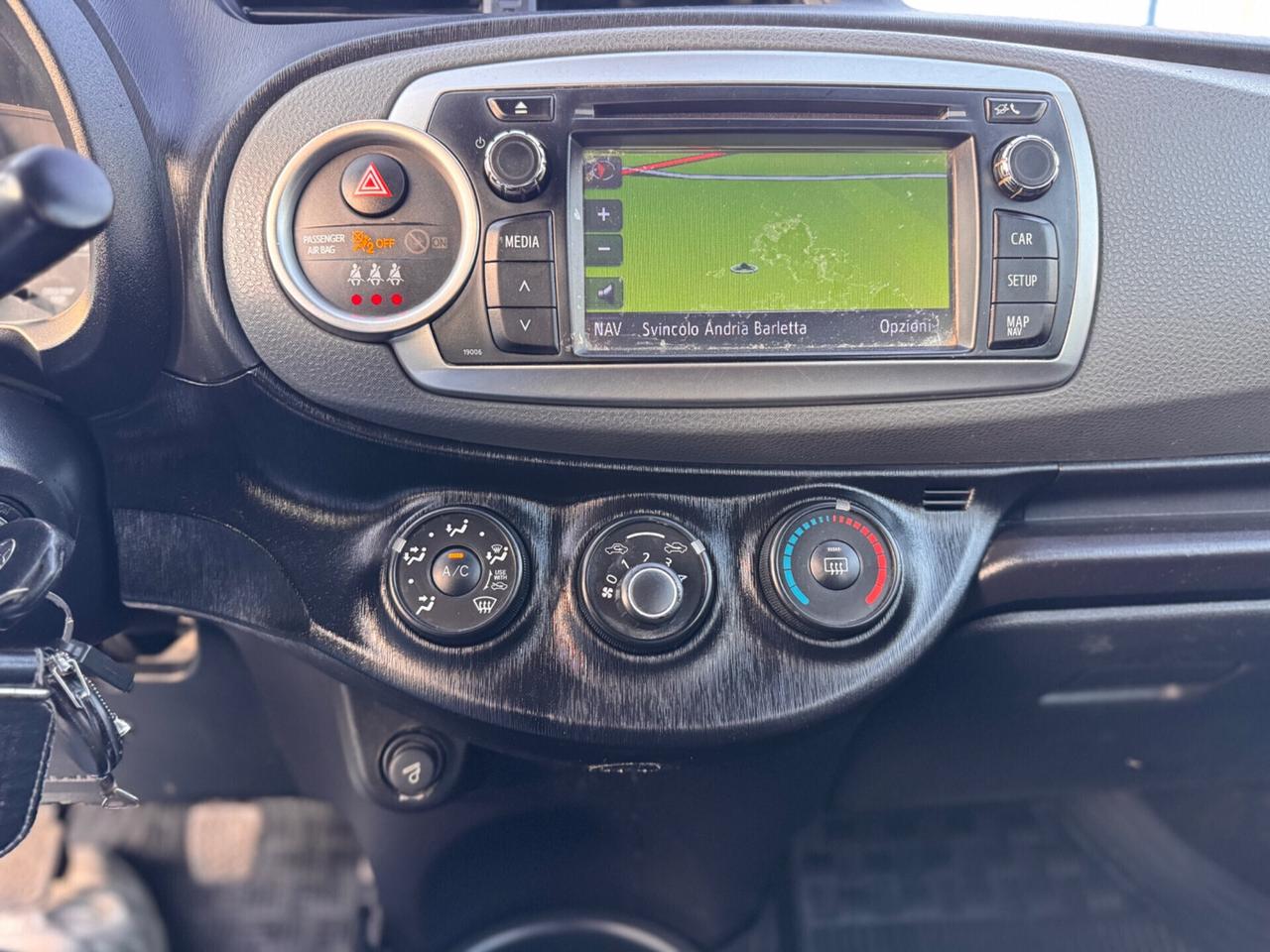 Toyota Yaris 1.4 D-4D 5 porte “NAVI”