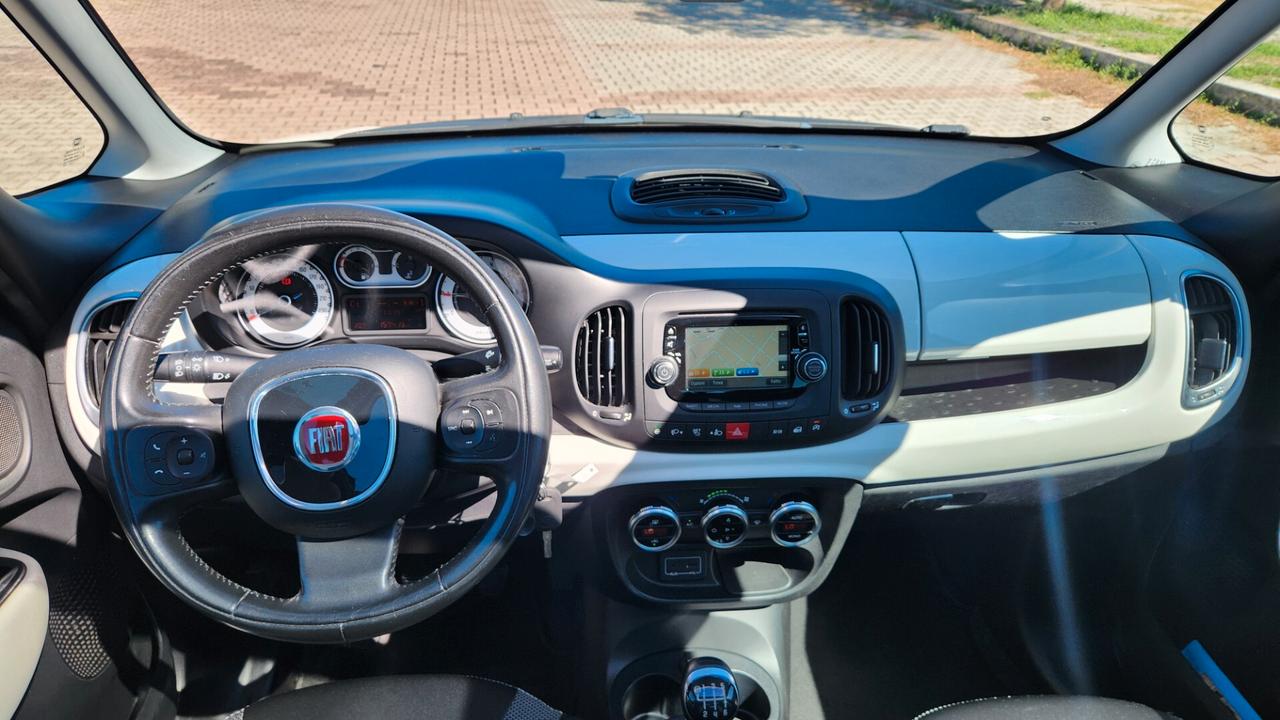 Fiat 500L 1.6 Multijet 120 CV Trekking tetto panoramico