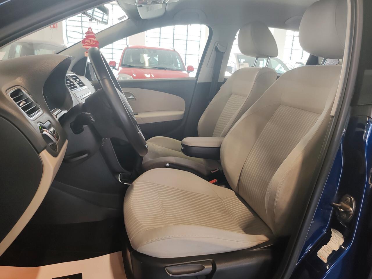 Volkswagen Polo 1.4 5 porte Highline
