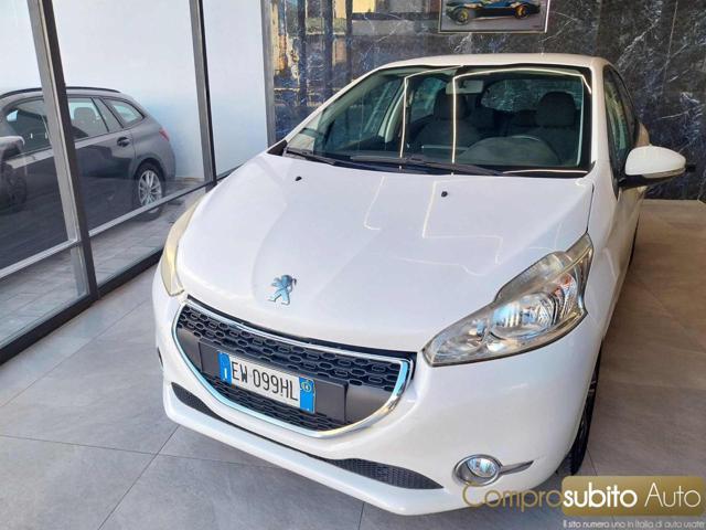 PEUGEOT 208 1.4 8V HDi 68CV 5p. Allure