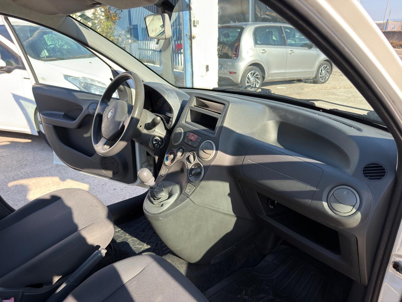 Fiat Panda 1.1 5 POSTI “100.000KM”