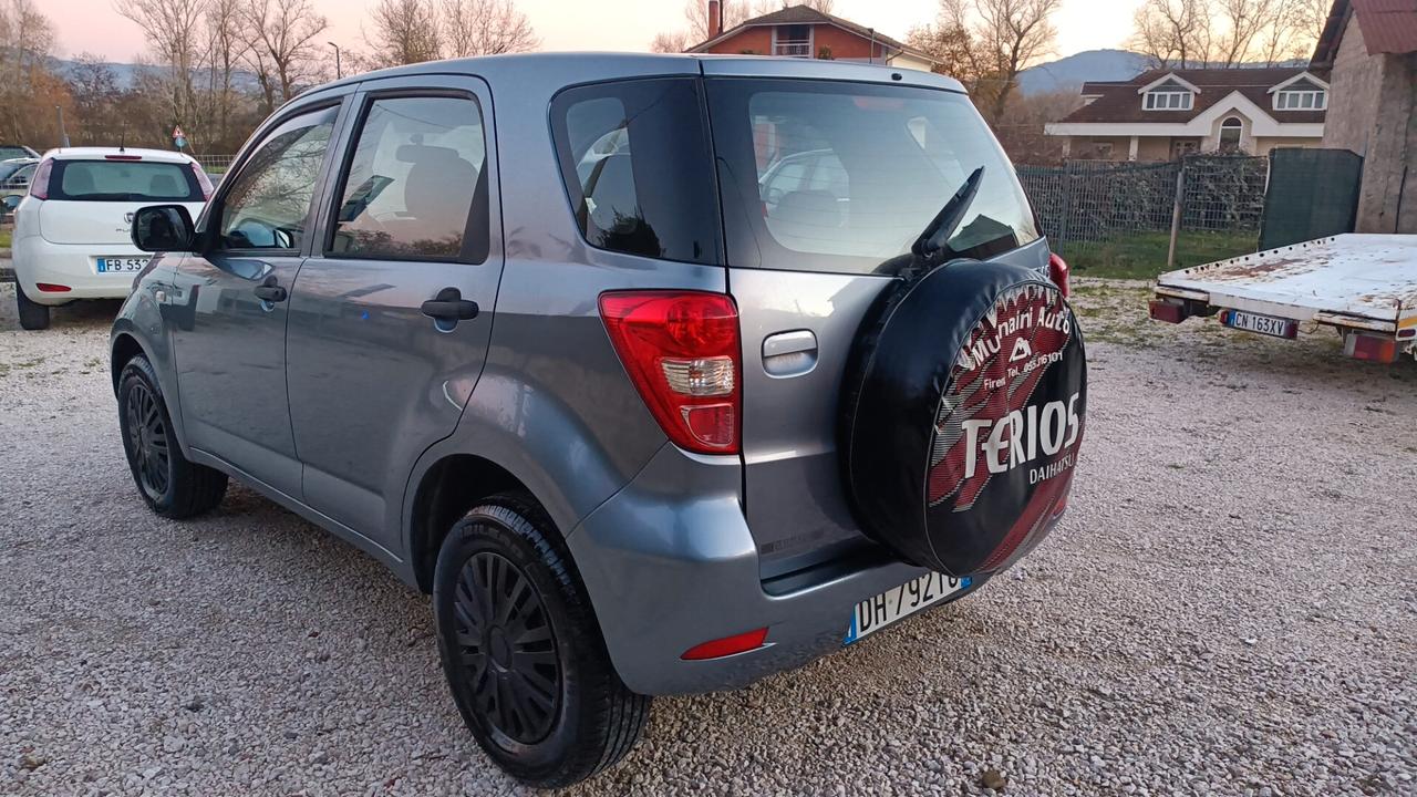 Daihatsu Terios 1.5 4x4 benzina GPL