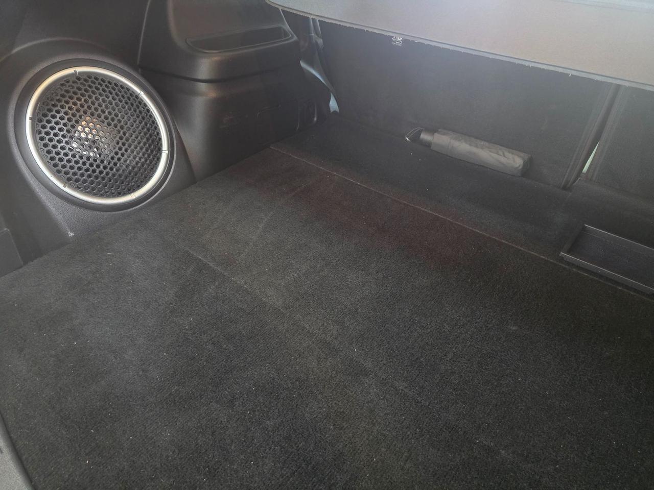 Mitsubishi Plug-in Hybrid Outlander Diamond #8868