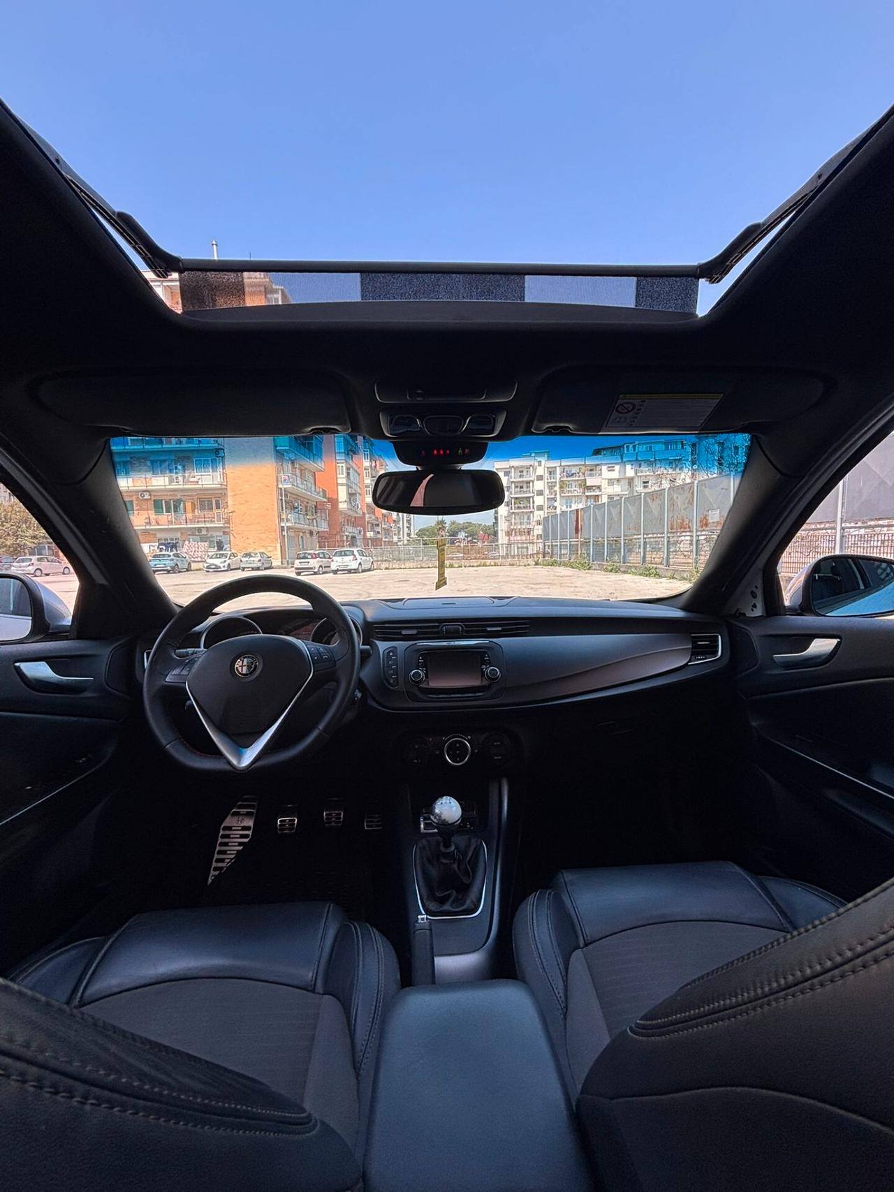 Alfa Romeo Giulietta 1.6 JTDm-2 105 CV Exclusive