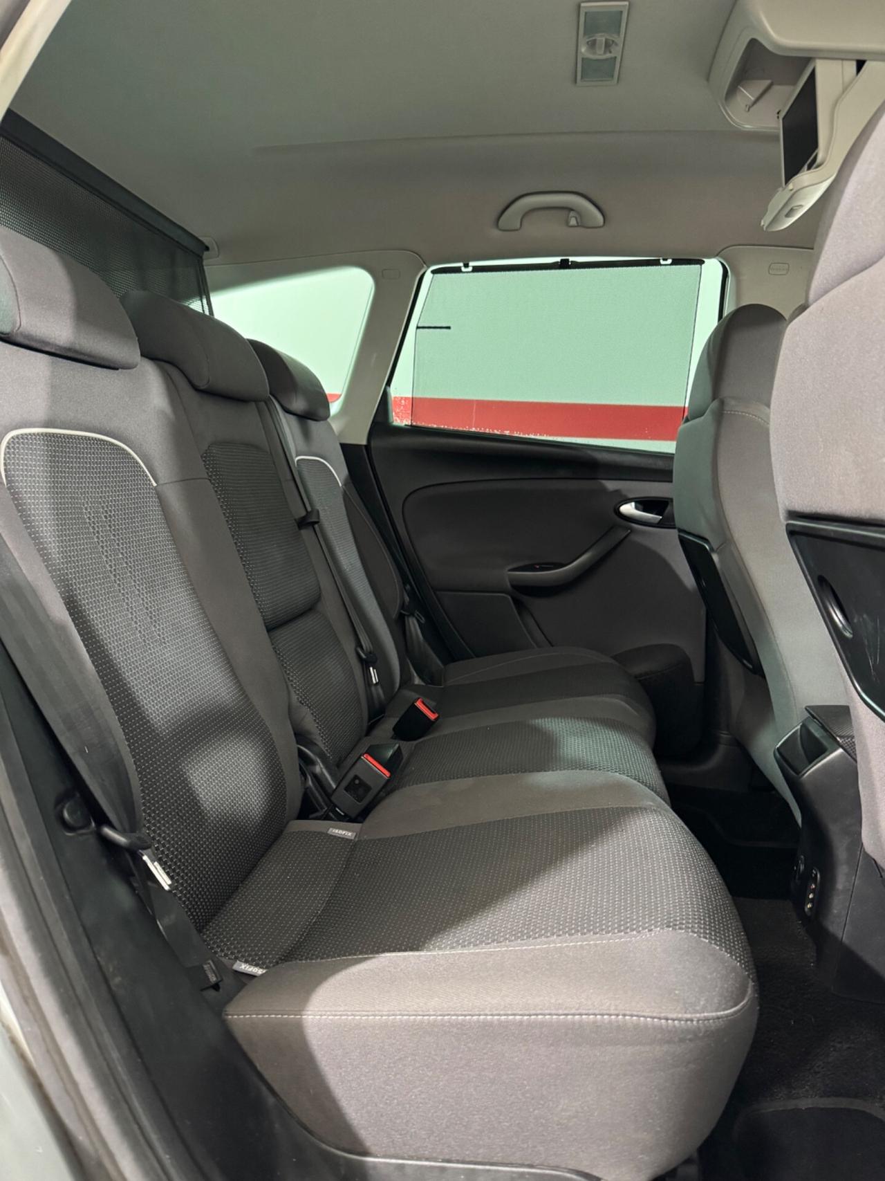 Seat Altea XL 1.6 TDI 105 CV Tv interna